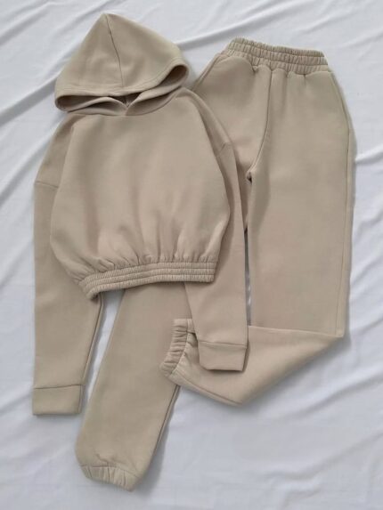 کراپ+شلوار جاگر  کد:۱۰۱۰۲۳